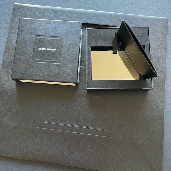 New Saint Laurent Black Compact Card Holder Mirror in Box NWT🌟 - Picture 6 of 11